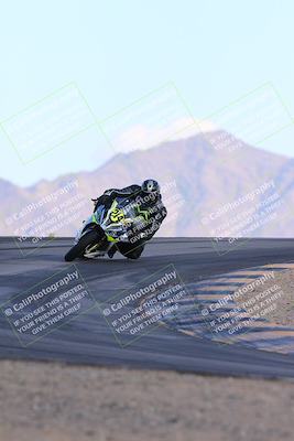 media/Nov-16-2024-CVMA (Sat) [[0e4bb1f32f]]/Race 11-Amateur Supersport Open/